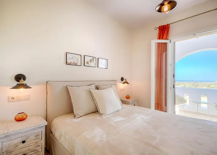 Spacious Villa In Naxos With Sea View